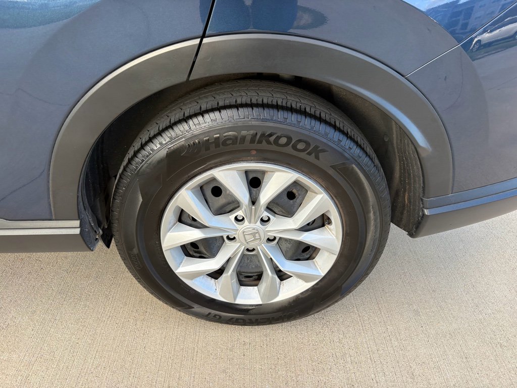 Used 2025 Honda CR-V LX image 30