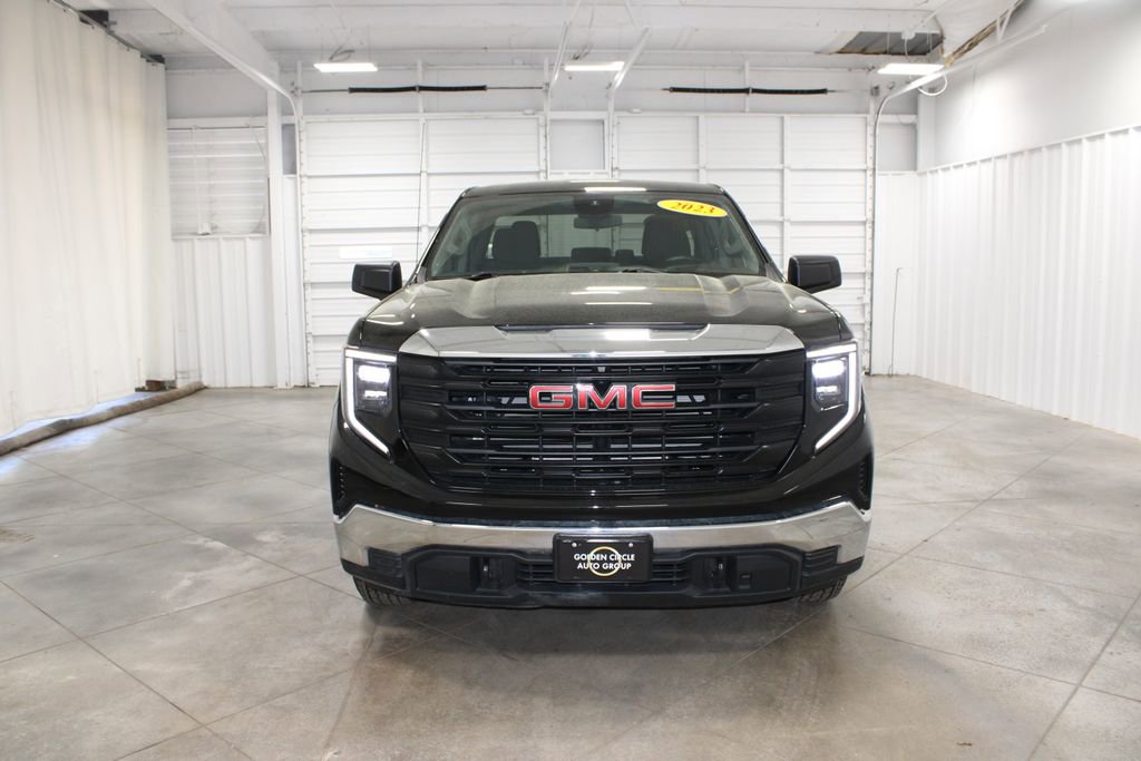 Used 2023 GMC Sierra 1500 Pro w/ Pro Value Package image 3