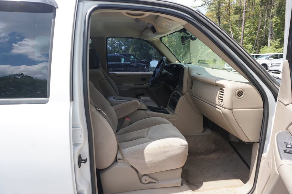 Used 2004 Chevrolet Silverado 2500 LS RWD image 13