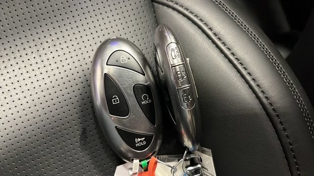 Used 2025 Hyundai Santa Fe Calligraphy AWD/4WD image 44
