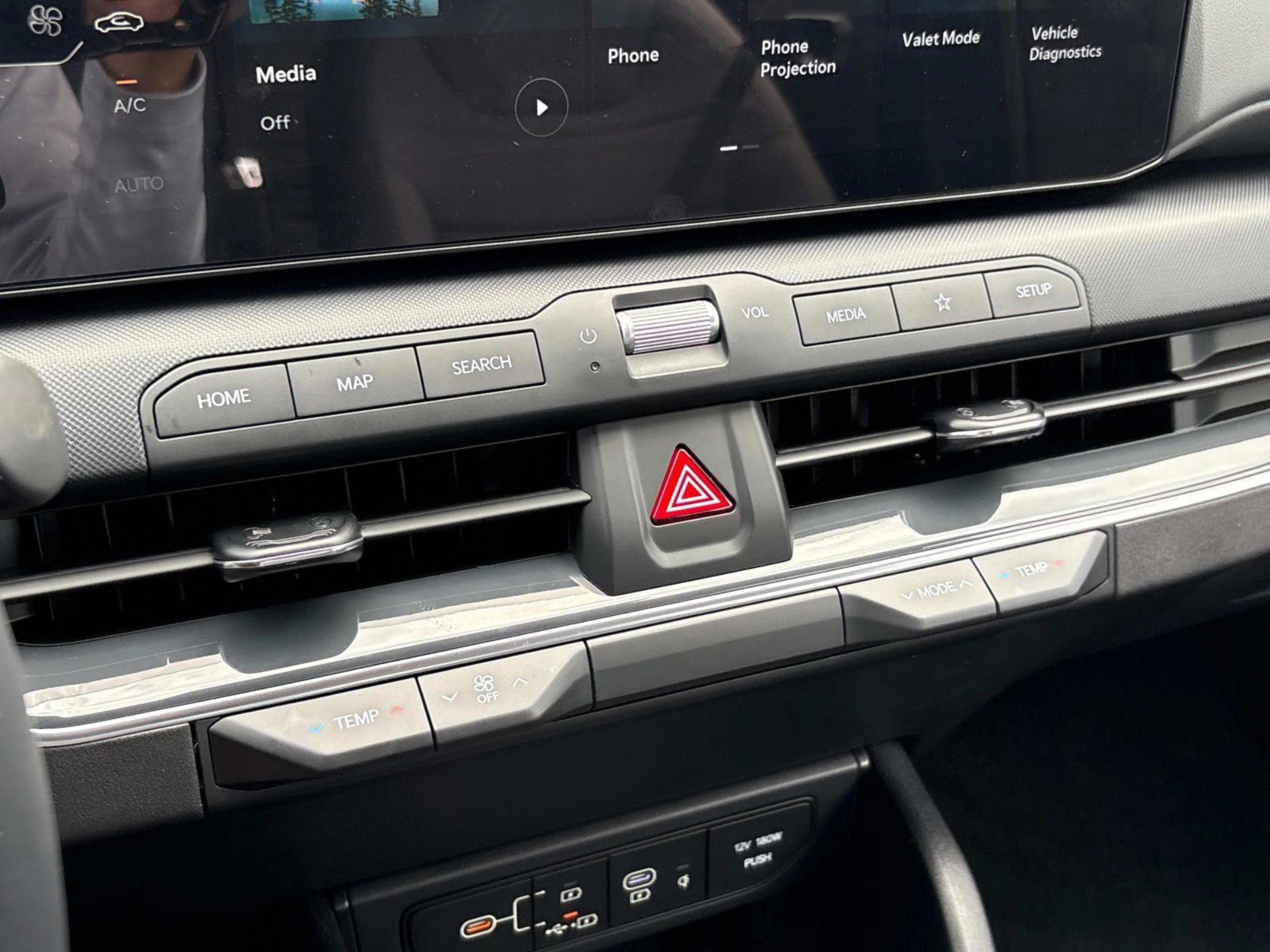 New 2025 Kia K4 EX image 28