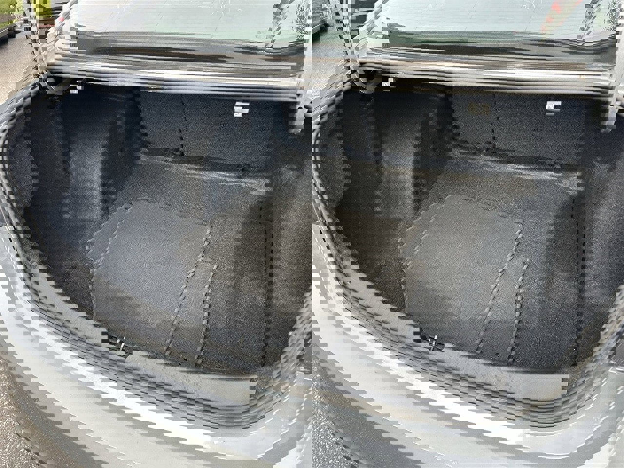 Used 2024 Chevrolet Malibu LT image 12