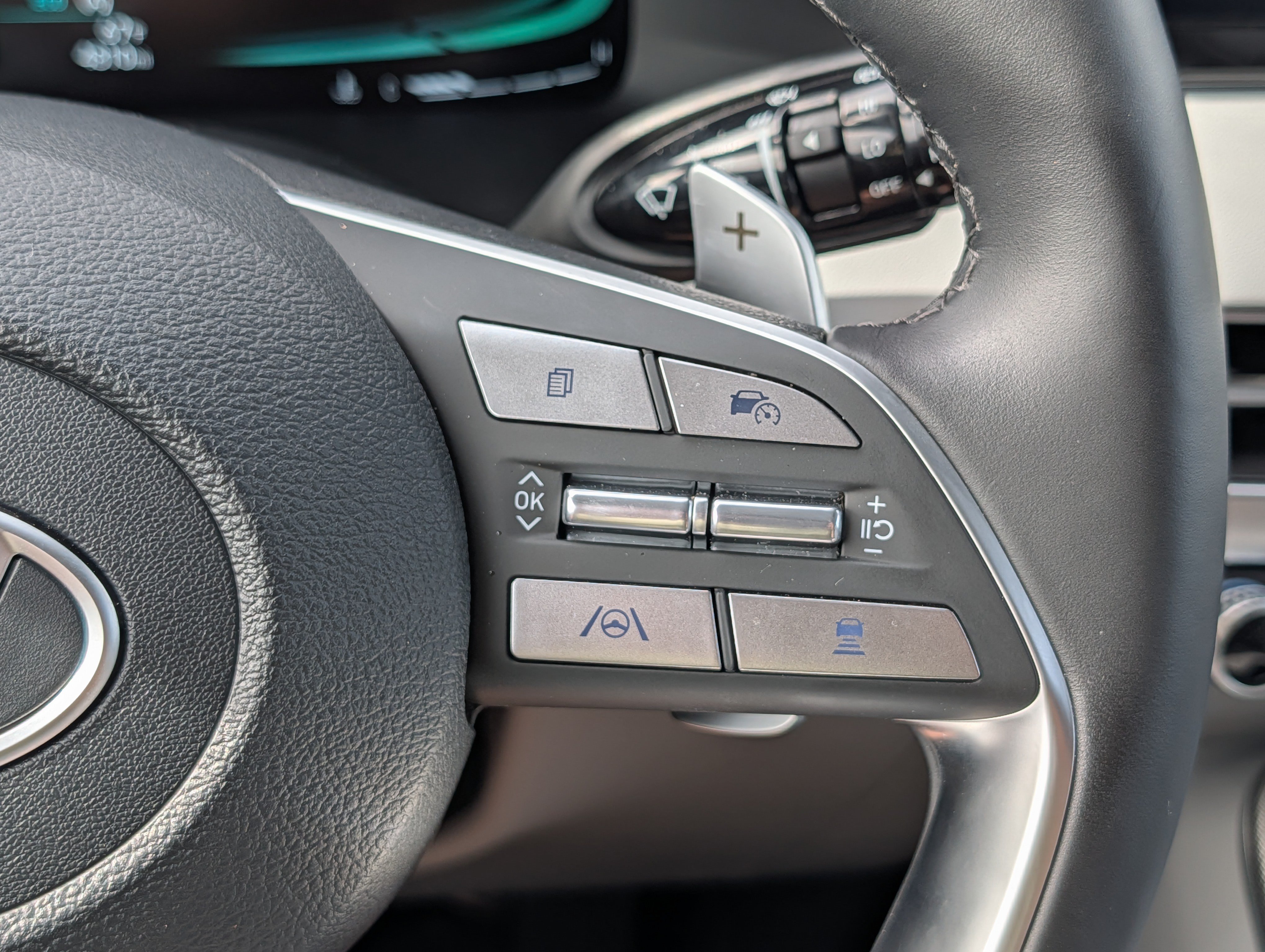 Certified 2025 Hyundai Palisade SEL AWD/4WD image 30