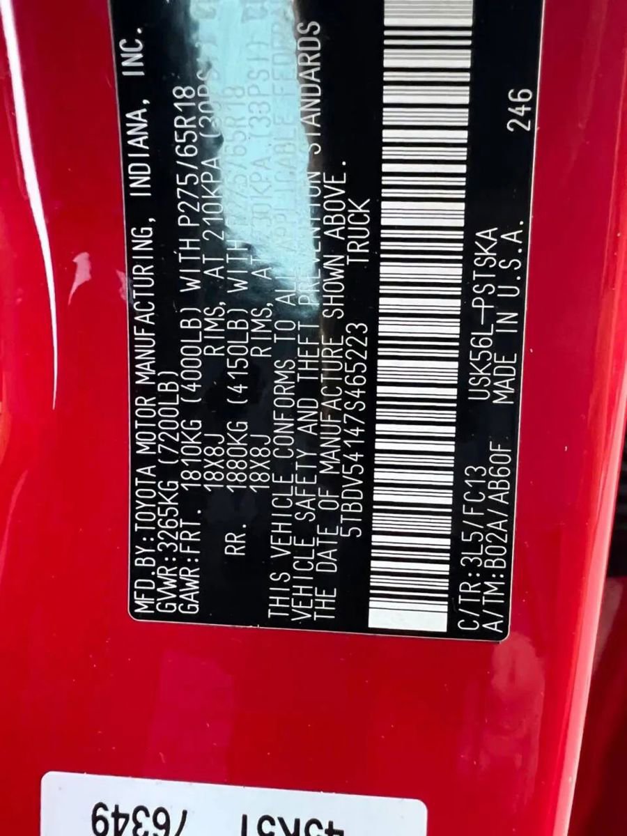 Used 2007 Toyota Tundra SR5 w/ TRD Off-Road Pkg image 36