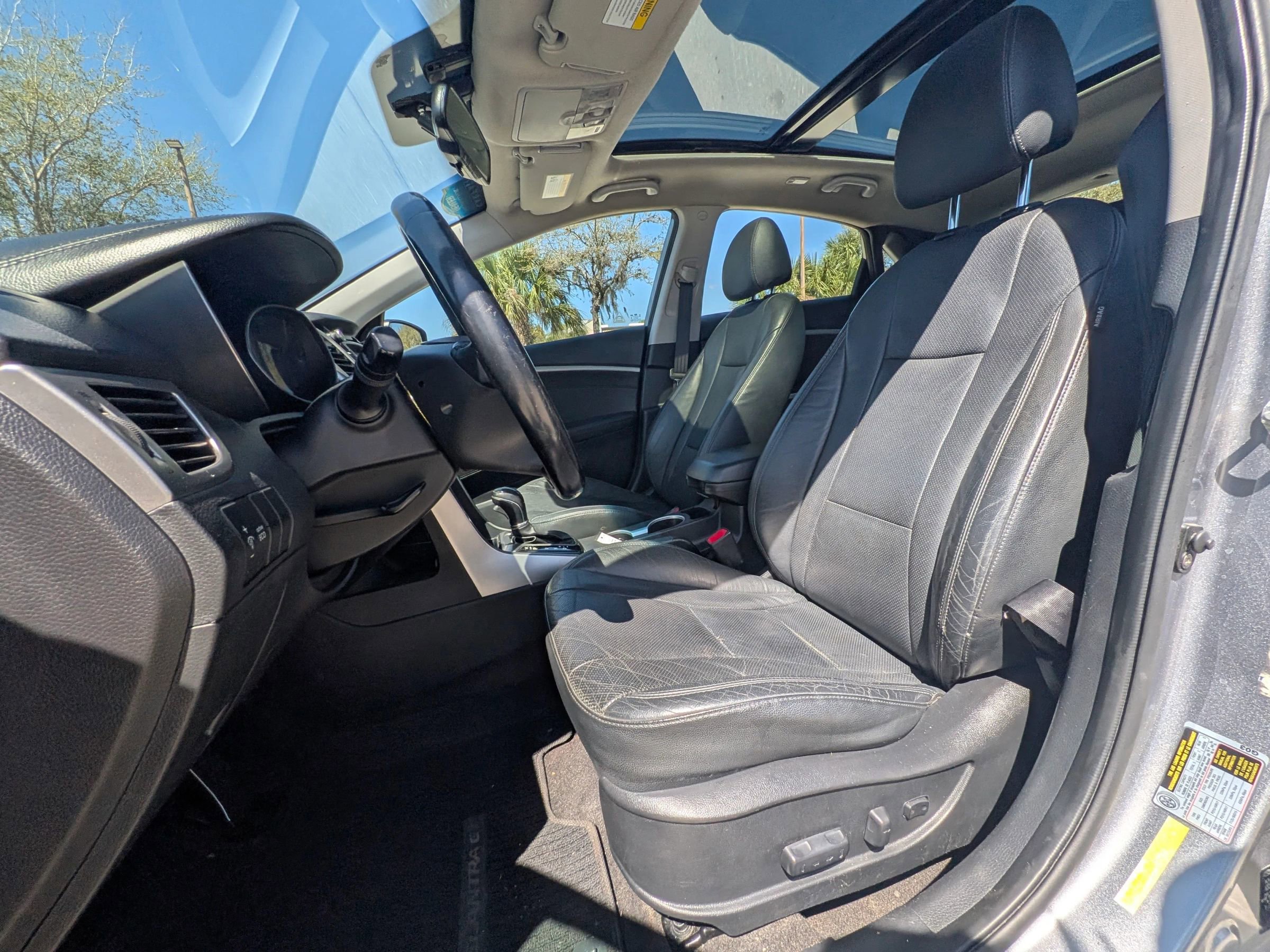 Used 2014 Hyundai Elantra GT w/ Option Group 03 image 14