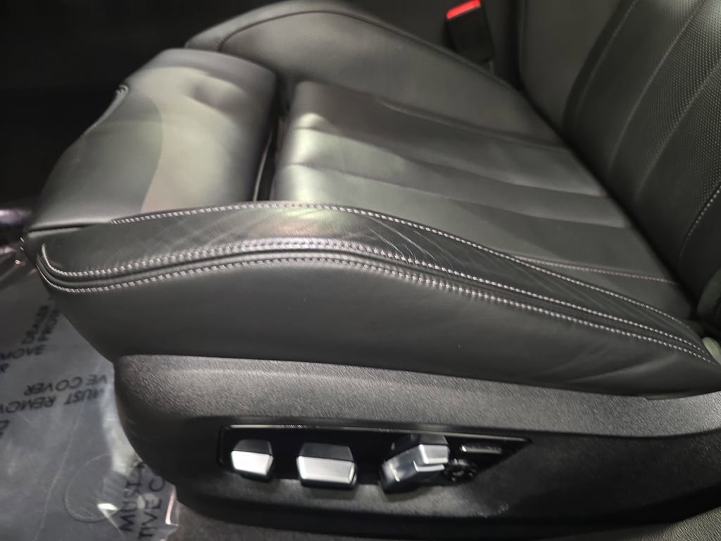 Used 2021 BMW M5 w/ Executive Package image 33