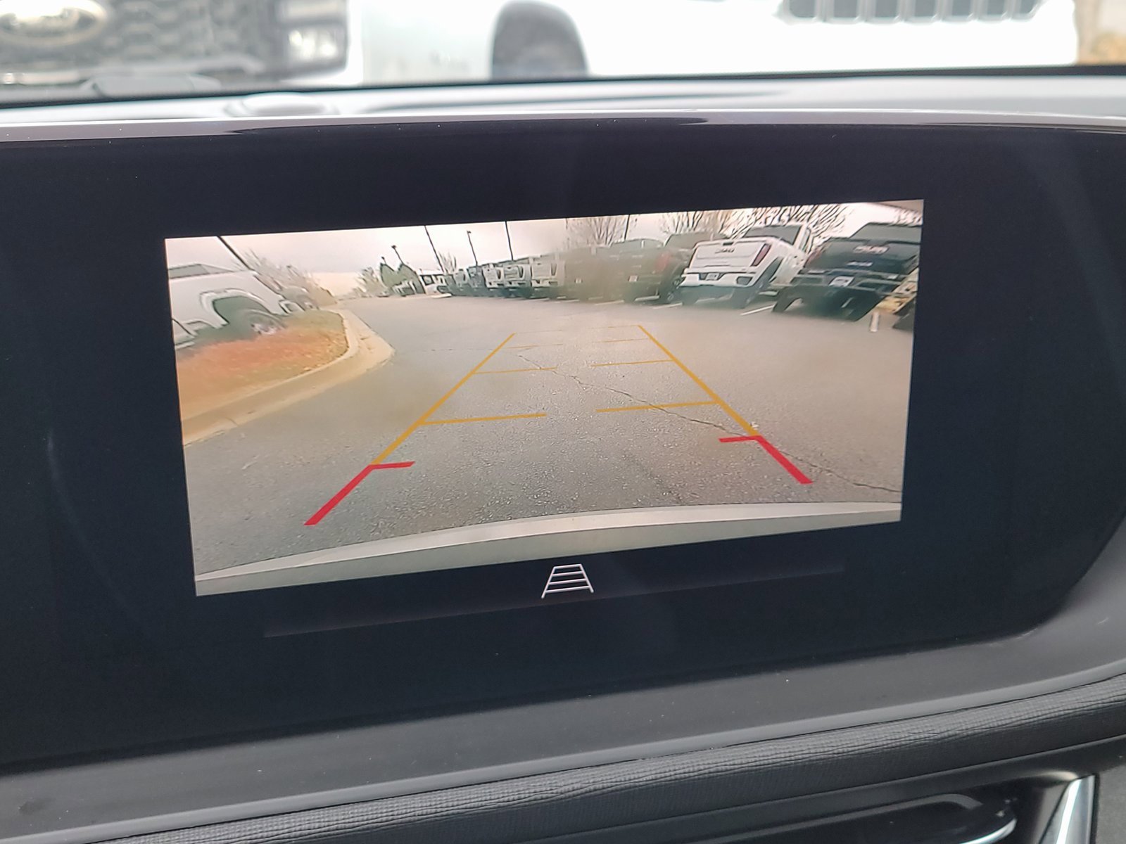 Used 2024 Buick Envista Preferred w/ Advanced Safety Package image 18