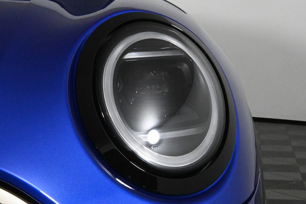 Used 2025 MINI Cooper S image 11