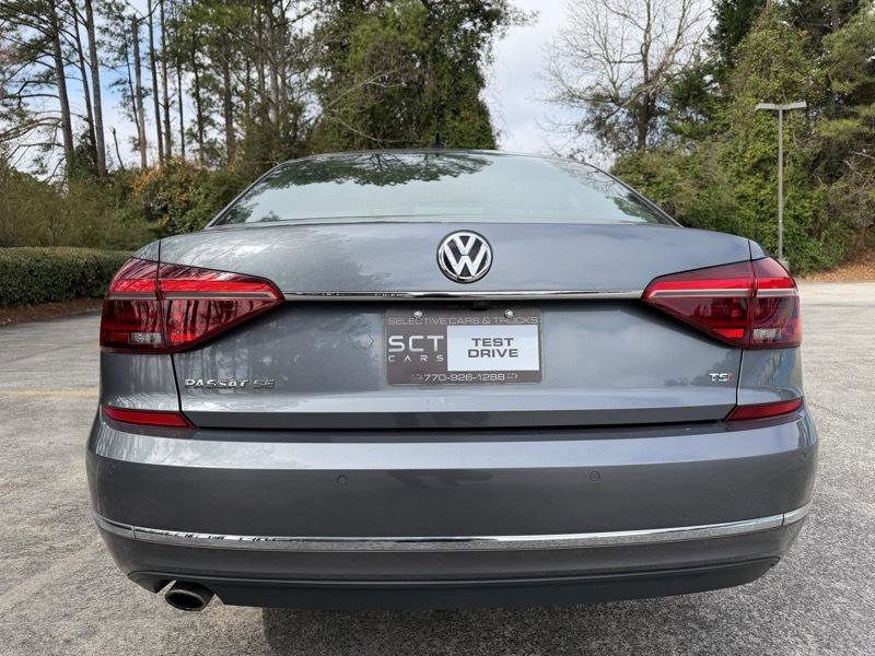 Used 2017 Volkswagen Passat 1.8T SE FWD image 10