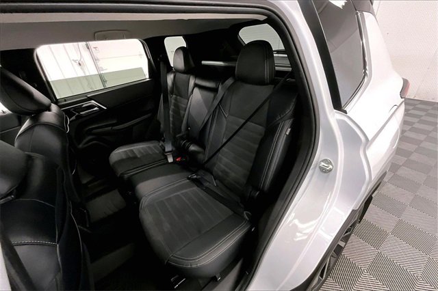 Used 2023 Mitsubishi Outlander Ralliart image 20