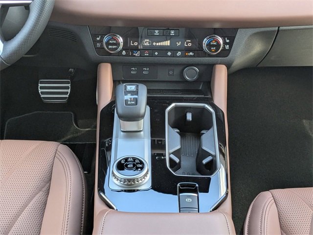 New 2025 Mitsubishi Outlander SEL image 18
