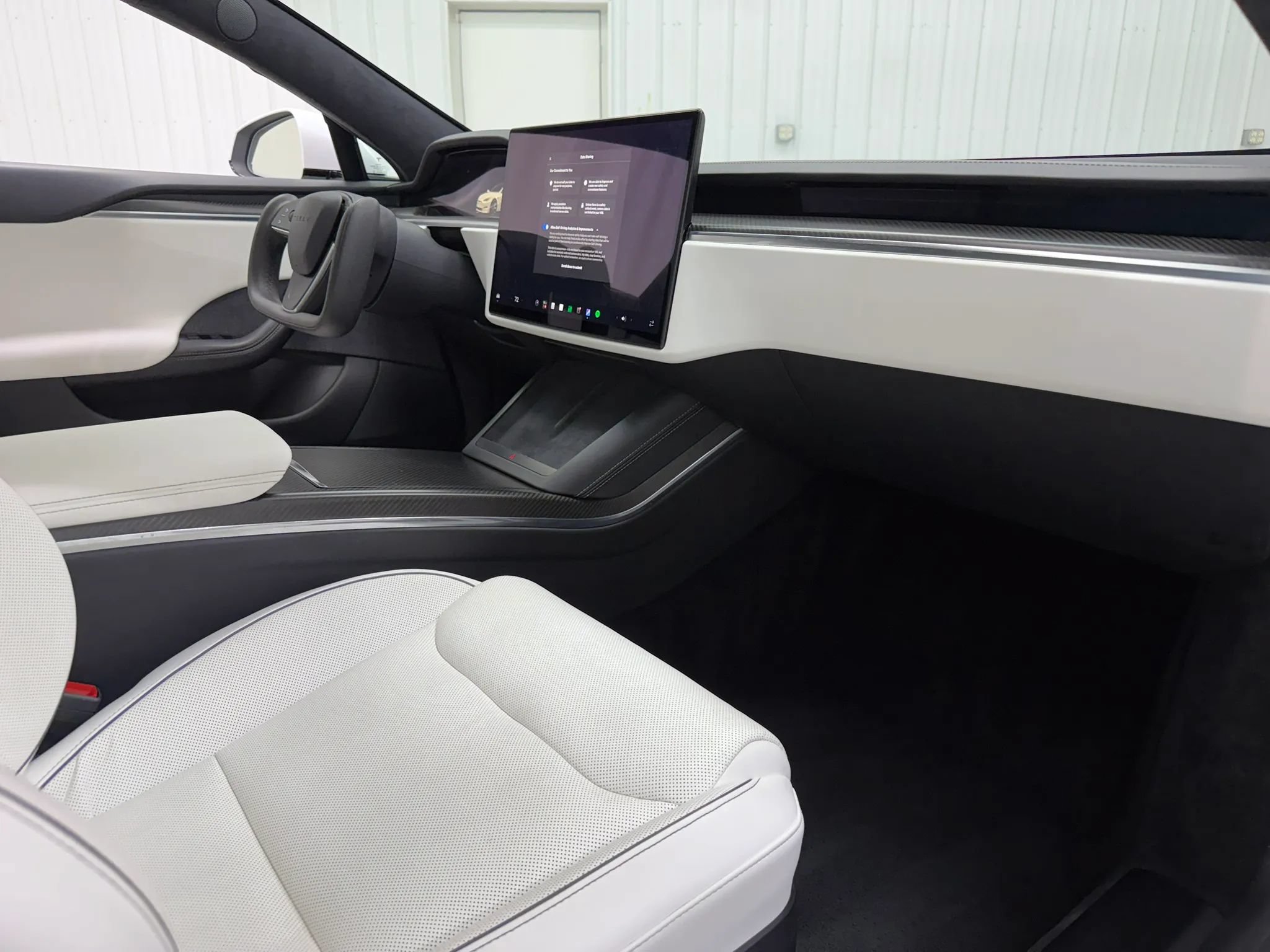 Used 2022 Tesla Model S Plaid AWD/4WD image 14