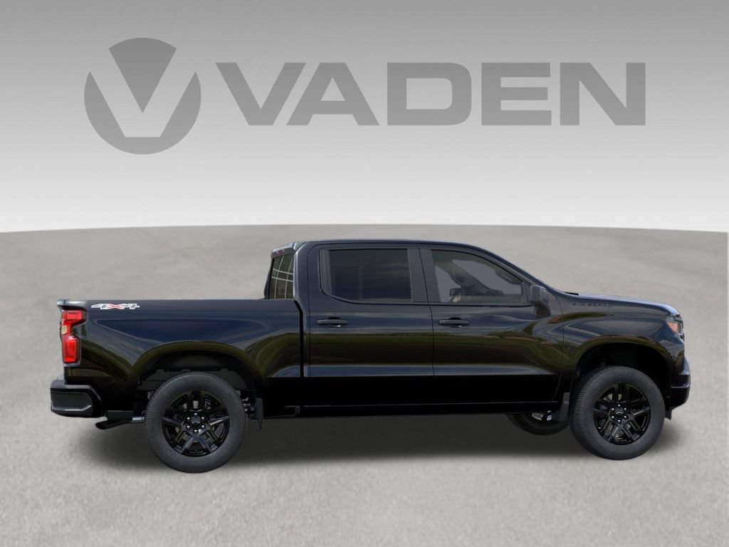 New 2026 Chevrolet Silverado 1500 Custom w/ LPO, Dark Essentials Package AWD/4WD image 5