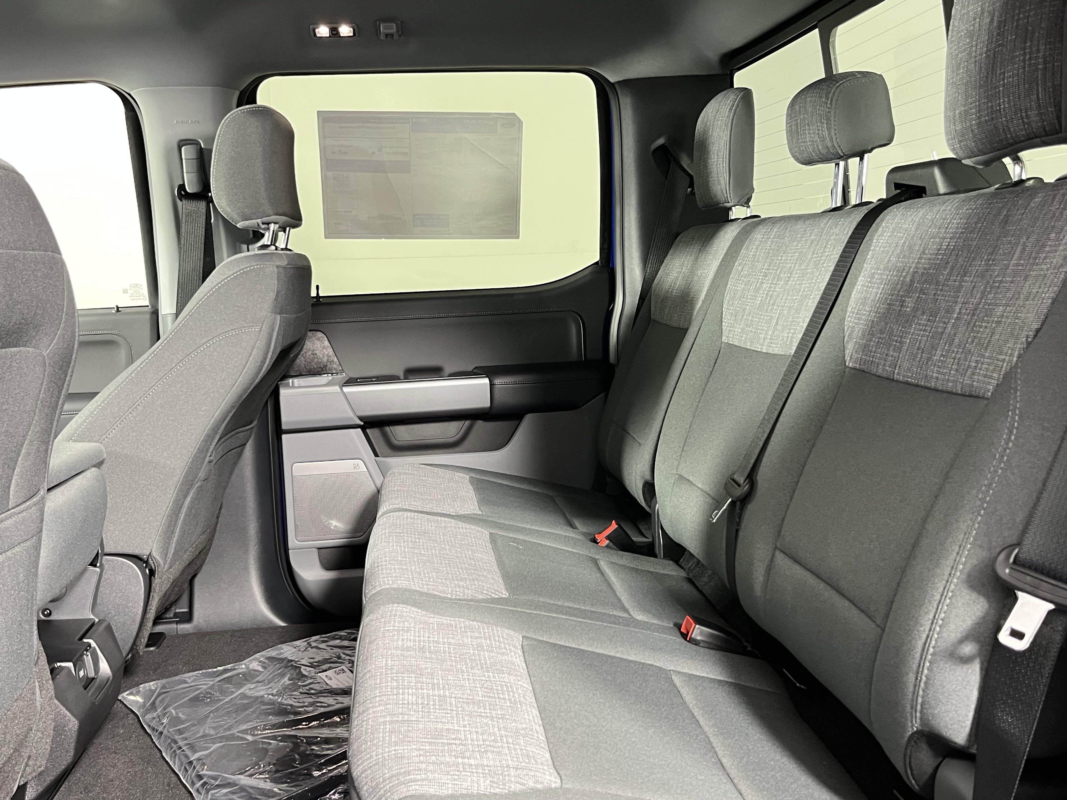 New 2026 Ford F250 XLT w/ XLT Premium Package image 13