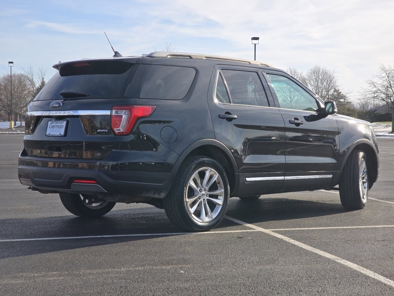Used 2019 Ford Explorer XLT w/ Equipment Group 202A image 17