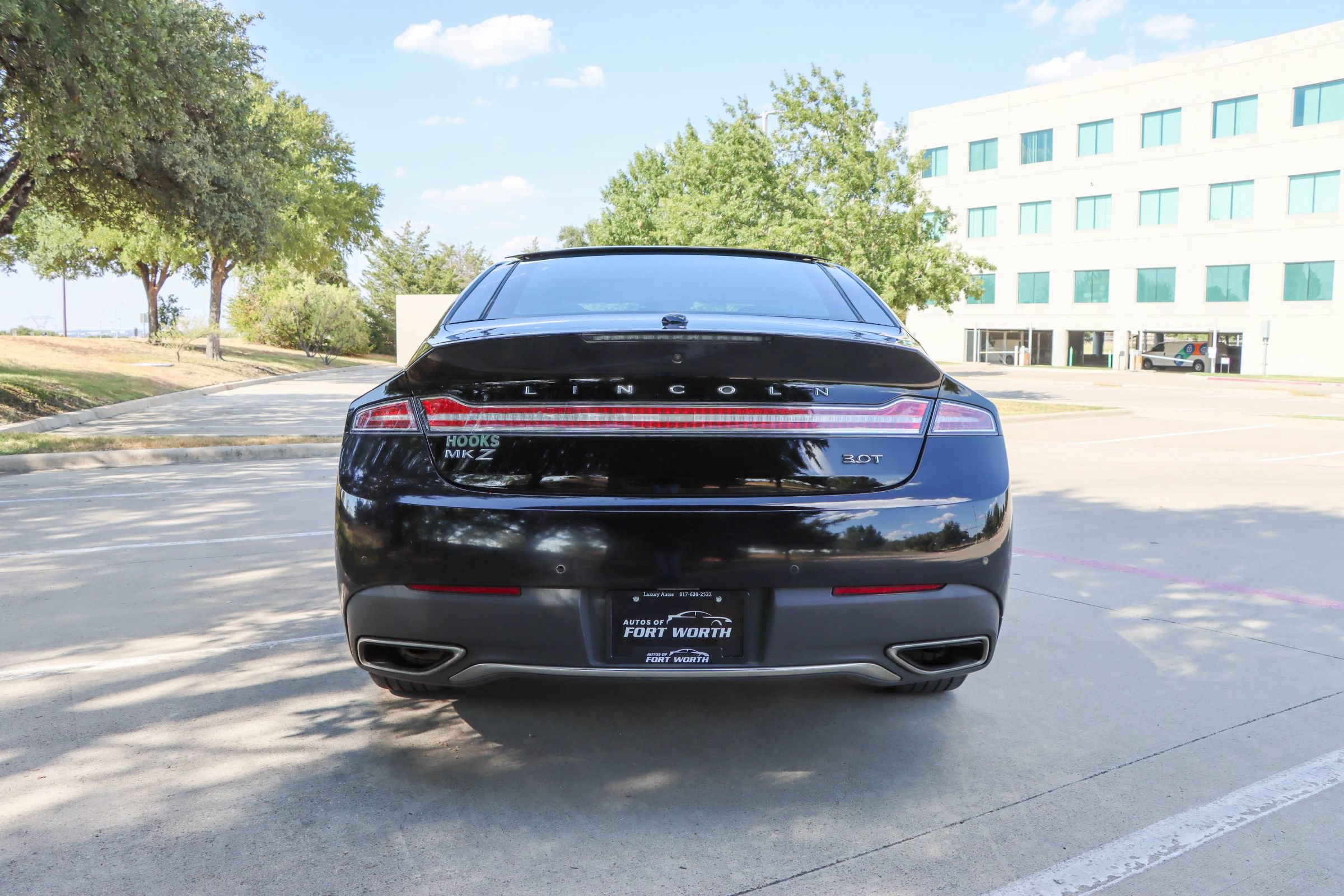Used 2019 Lincoln MKZ Reserve w/ Luxury Package FWD image 6