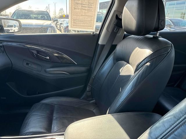 Used 2014 Buick LaCrosse Leather w/ Driver Confidence Package image 22