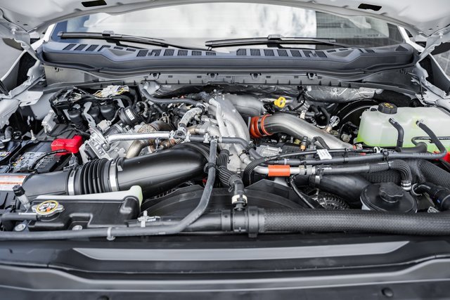 New 2026 Ford F350 4x4 Crew Cab Super Duty image 26