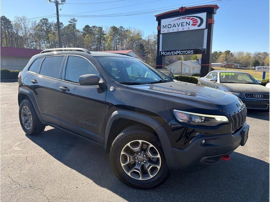 Used 2020 Jeep Cherokee Trailhawk w/ Technology Group image 1