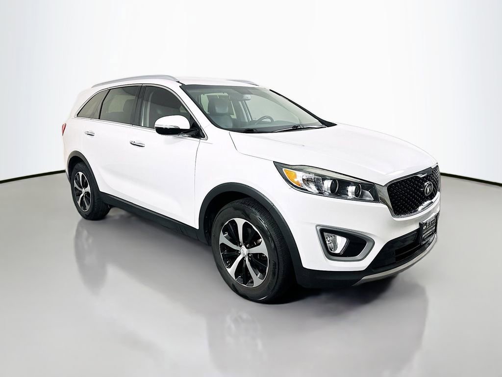 Used 2017 Kia Sorento EX FWD video 1