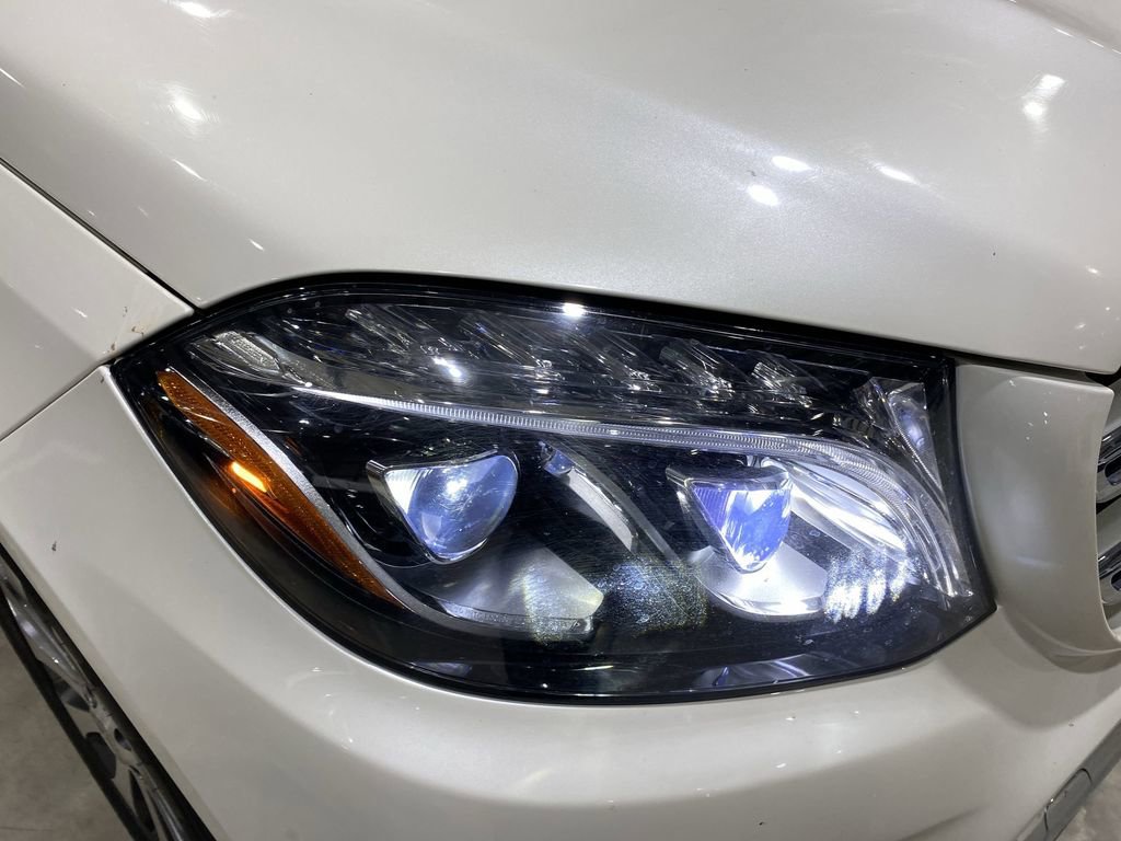 Used 2018 Mercedes-Benz GLS 450 4MATIC image 21