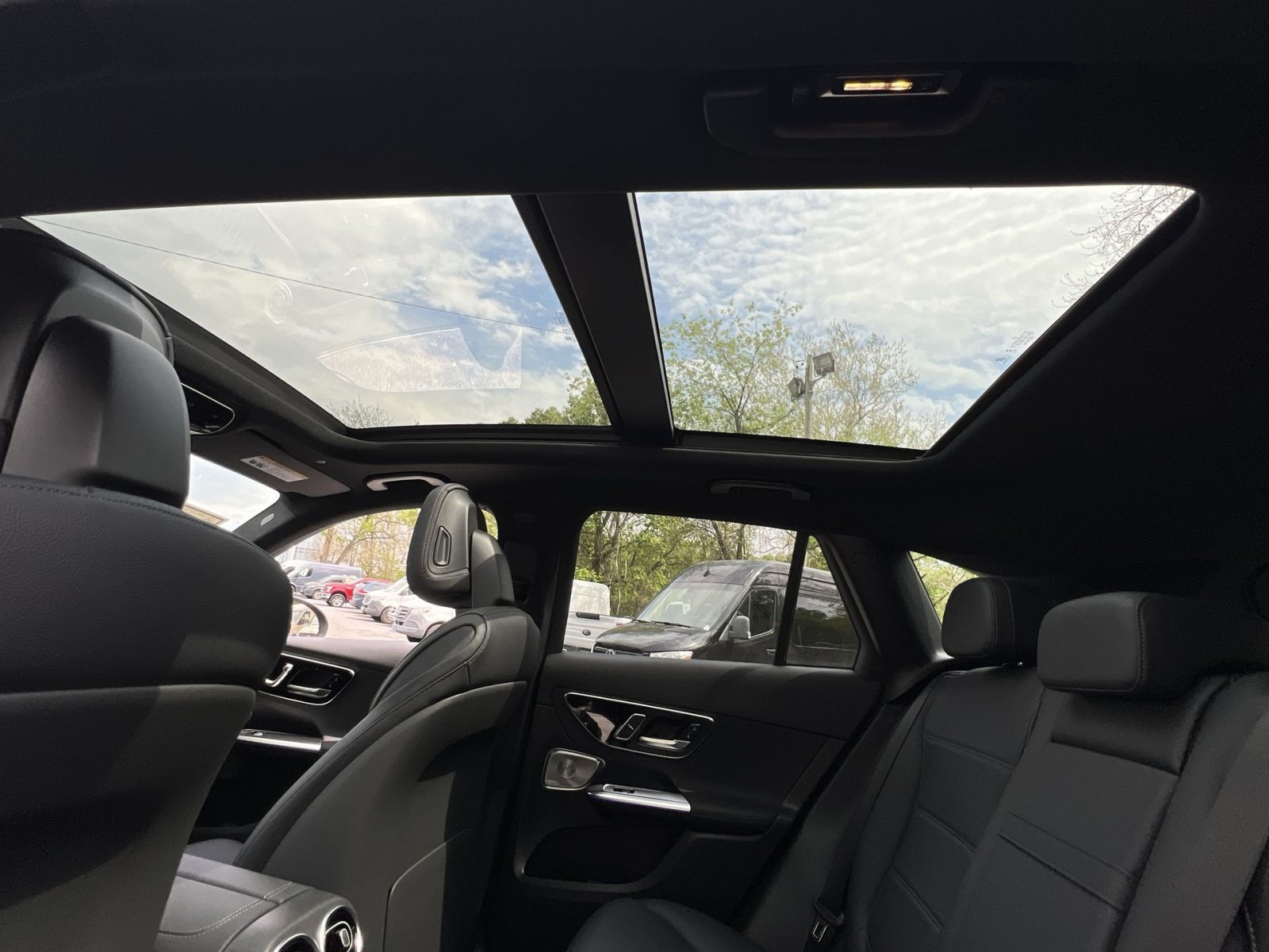 New 2026 Mercedes-Benz GLC 300 4MATIC image 29