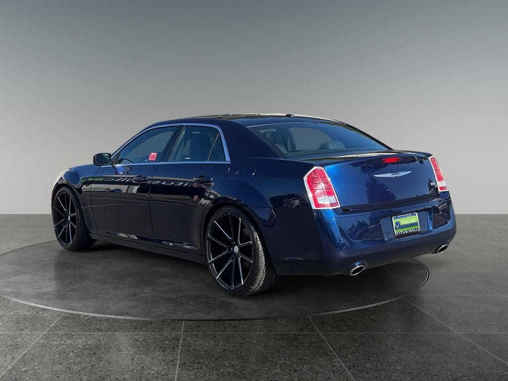 Used 2014 Chrysler 300 S RWD image 7