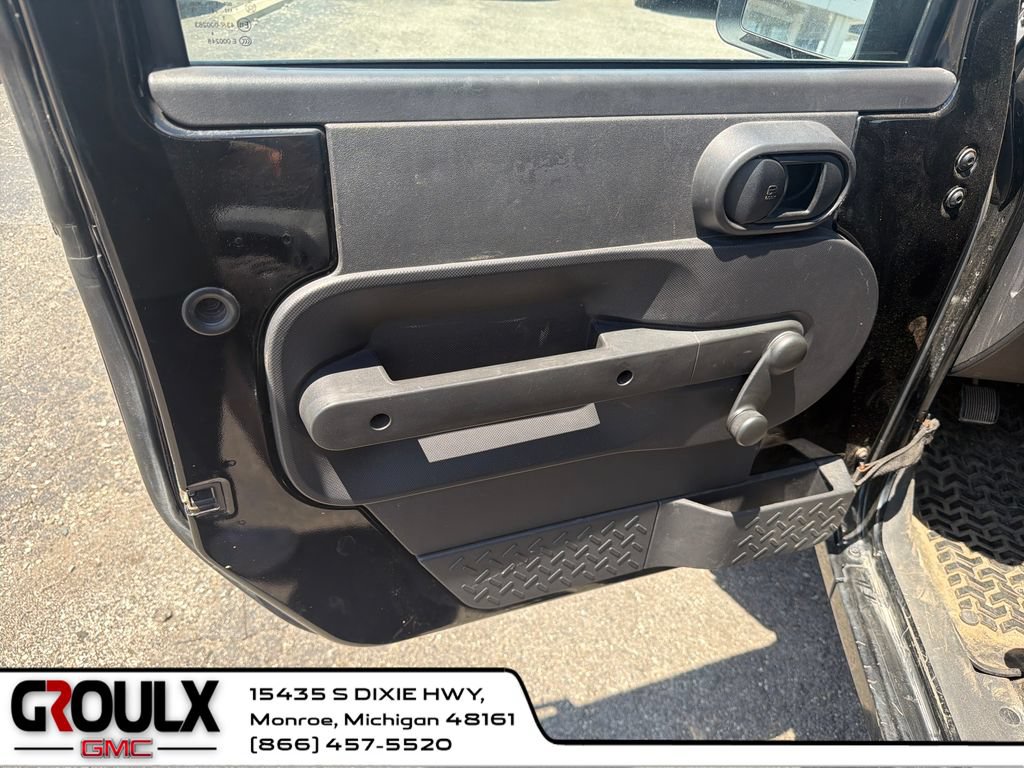 Used 2008 Jeep Wrangler X AWD/4WD image 11