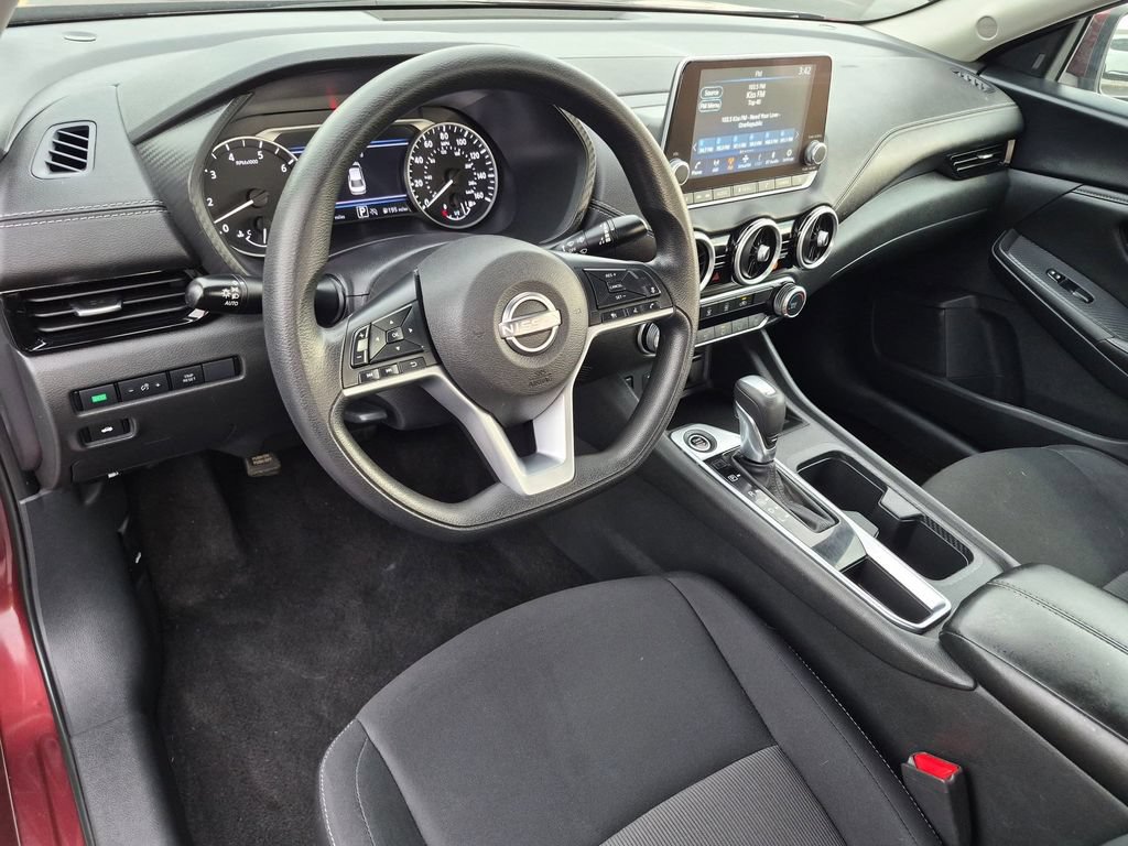 Used 2024 Nissan Sentra SV FWD image 10
