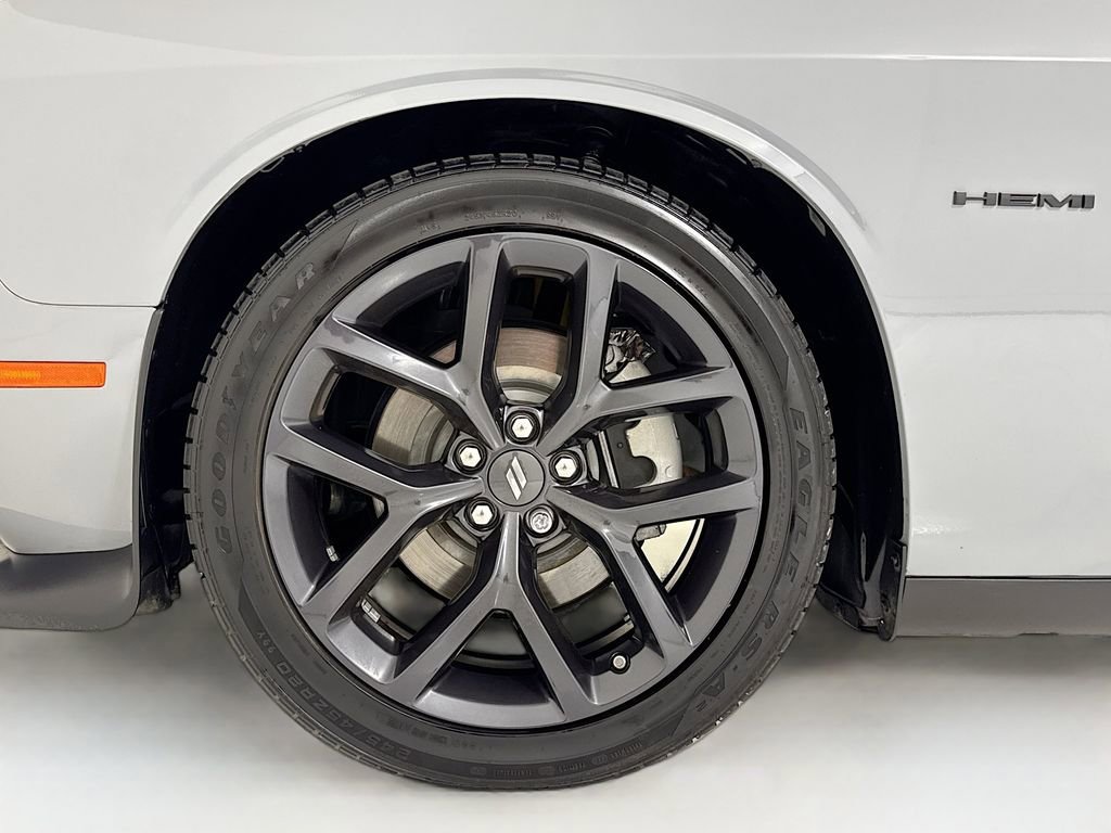 Used 2022 Dodge Challenger R/T w/ Blacktop Package image 25
