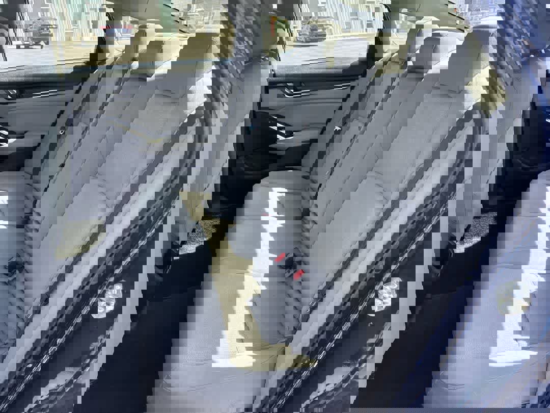 Used 2020 Honda Accord LX image 21