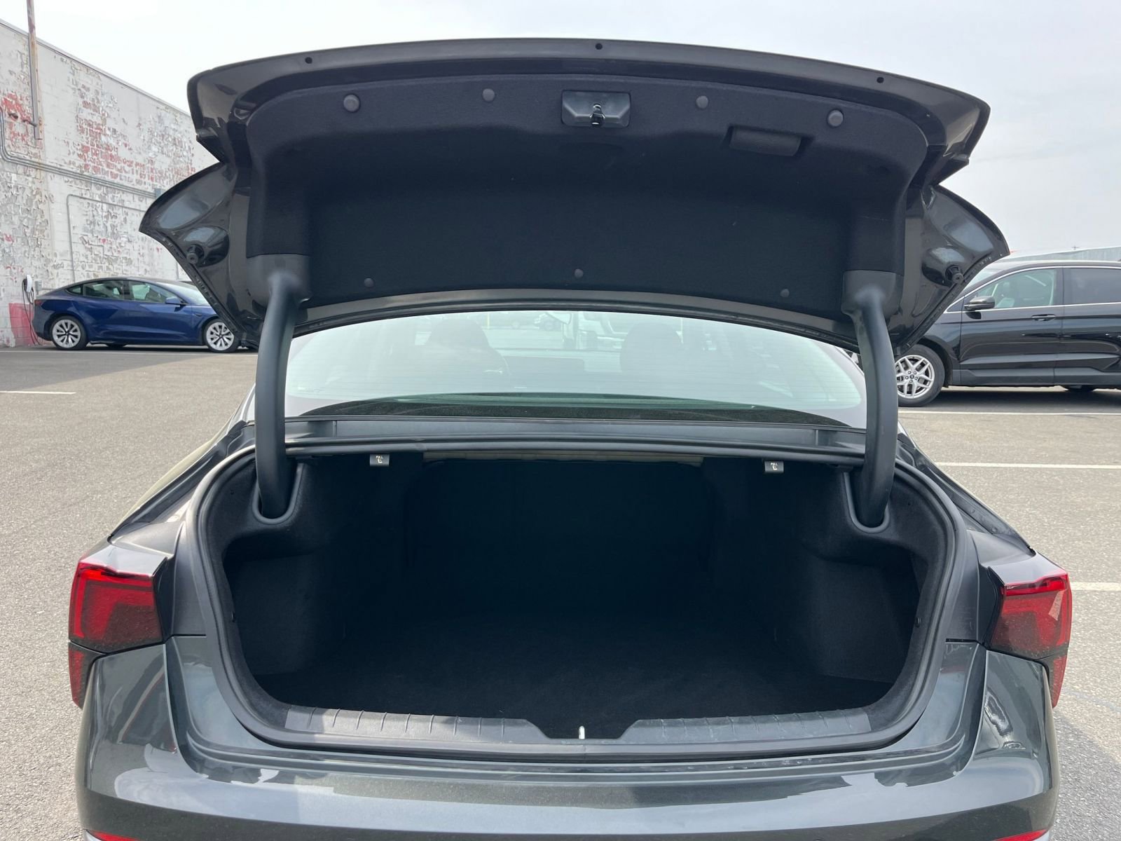 Used 2025 Kia K5 LXS FWD image 31