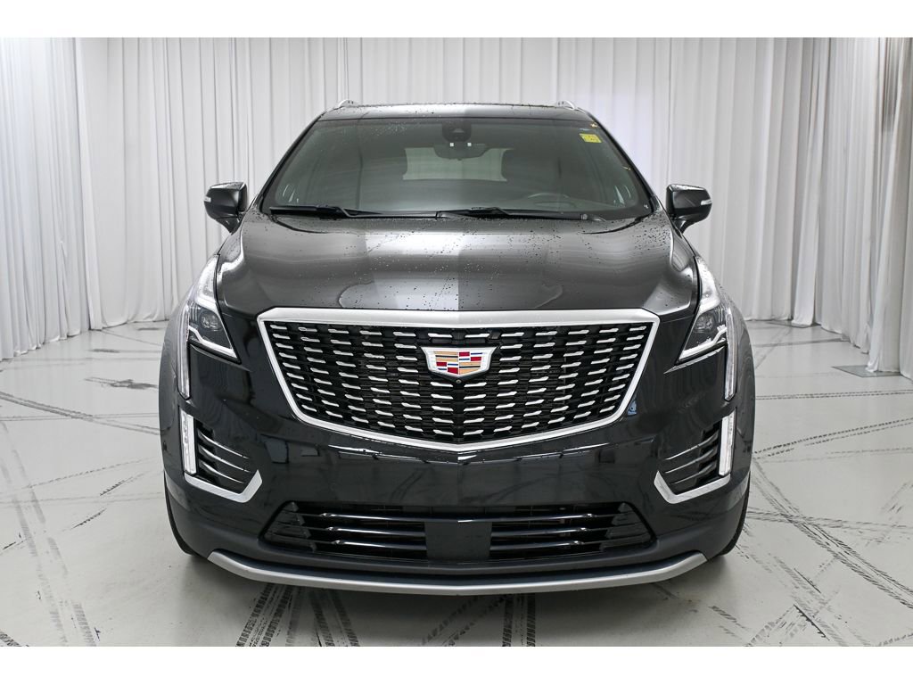 Certified 2024 Cadillac XT5 Premium Luxury w/ Technology Package AWD/4WD image 3