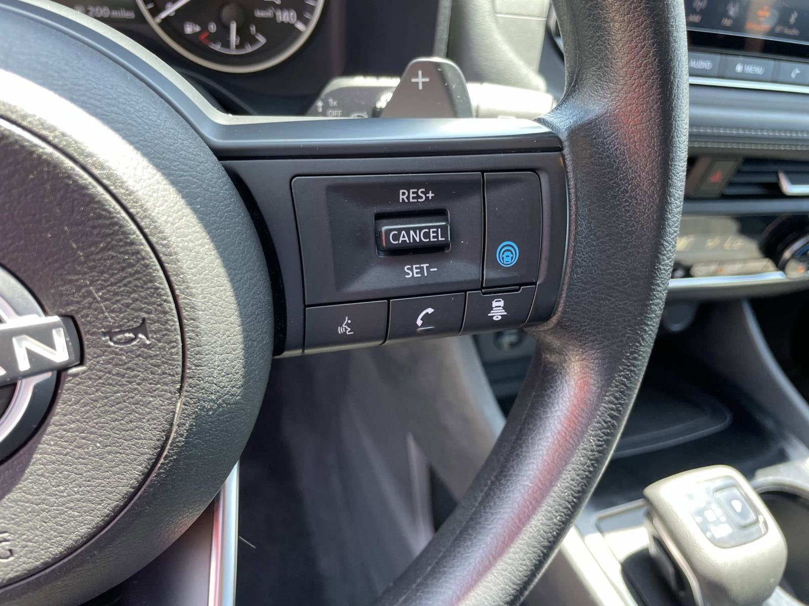 Used 2024 Nissan Rogue SV AWD/4WD image 20