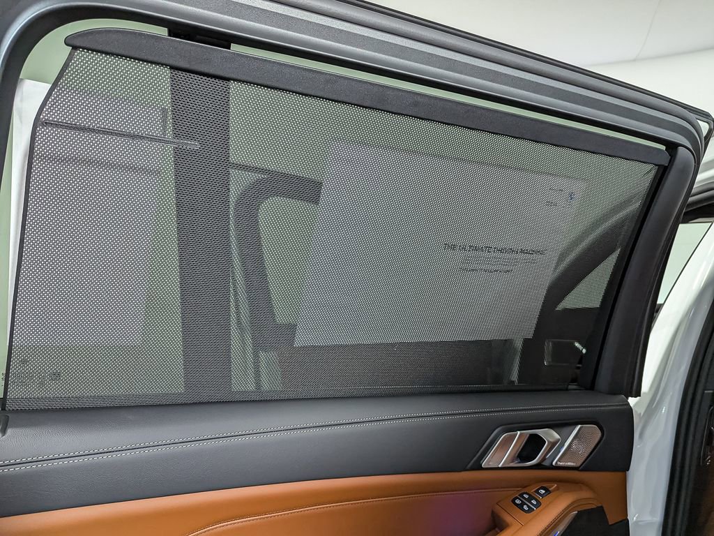 New 2026 BMW ALPINA XB7 image 37