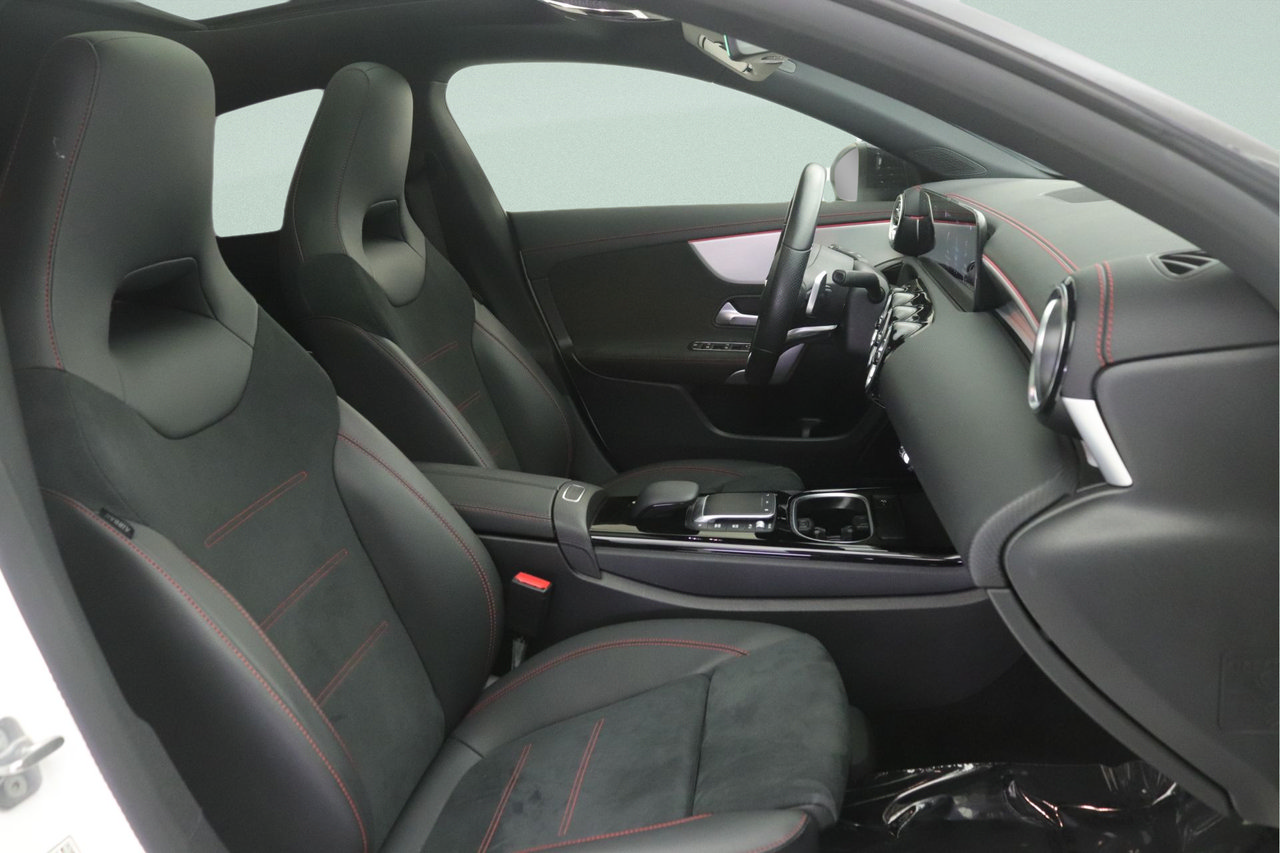 Certified 2023 Mercedes-Benz CLA 250 image 28