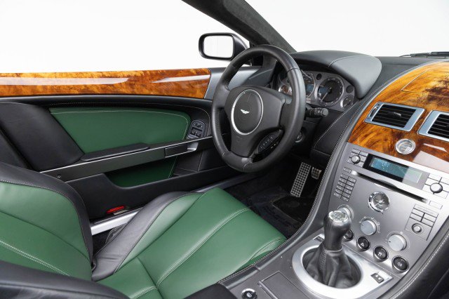 Used 2007 Aston Martin DB9 Volante image 14