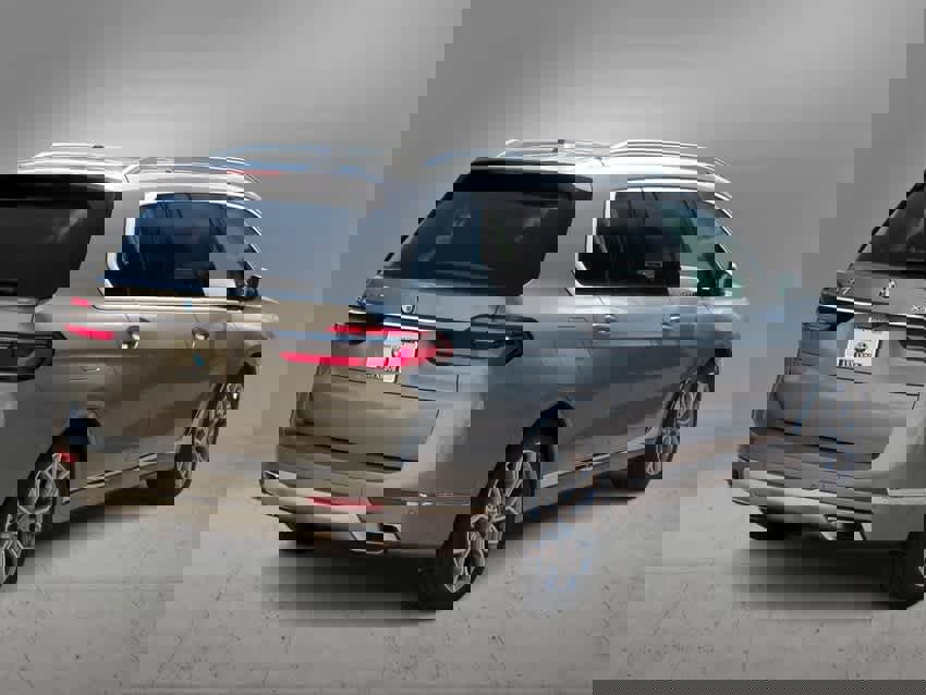 New 2026 BMW X7 xDrive40i w/ Executive Package image 8