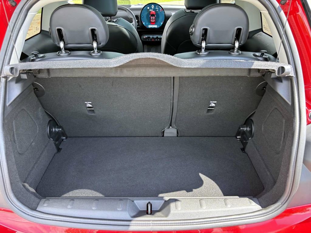 Certified 2025 MINI Cooper S image 9