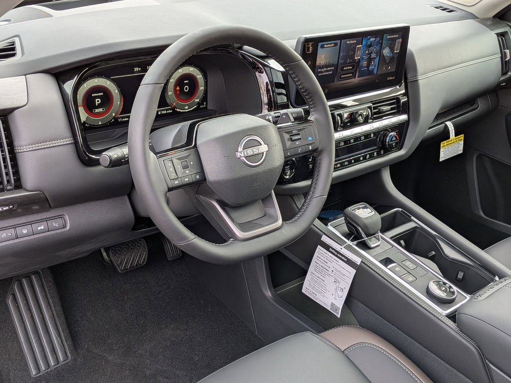 New 2026 Nissan Pathfinder Platinum w/ Cargo Package AWD/4WD image 9