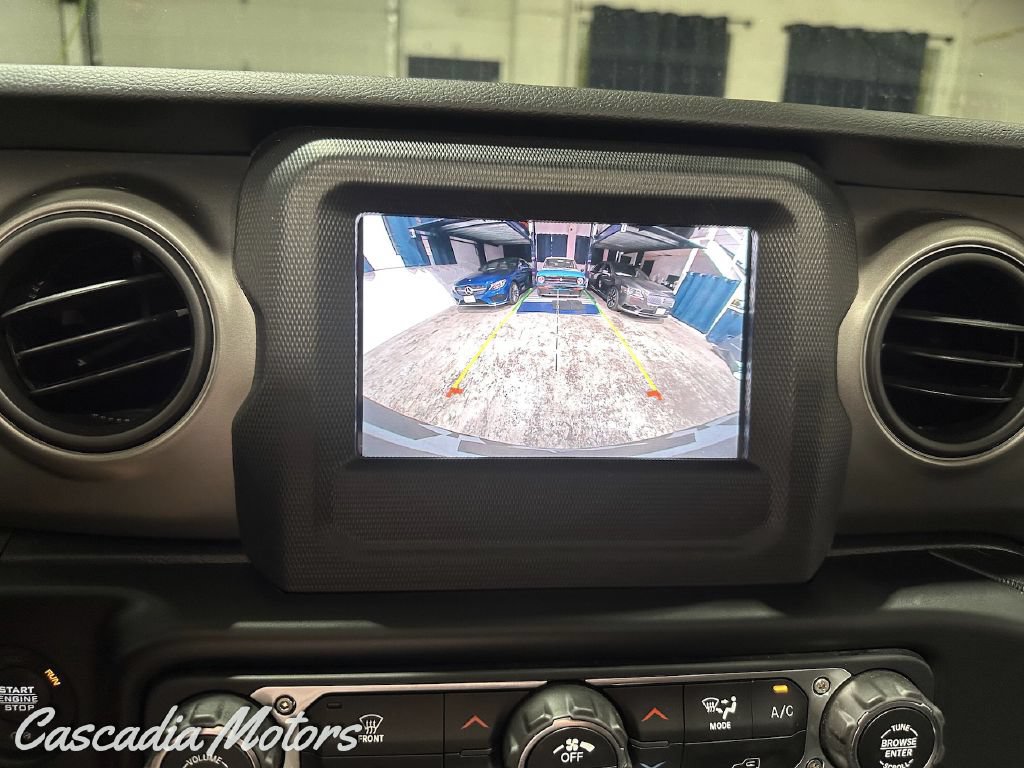 Used 2021 Jeep Wrangler Unlimited Sport AWD/4WD image 16