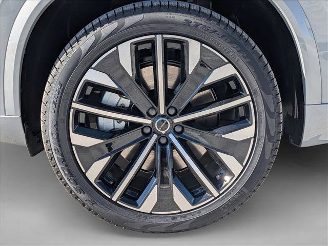 New 2026 Volvo XC90 T8 Plus w/ Protection Package Premier image 11