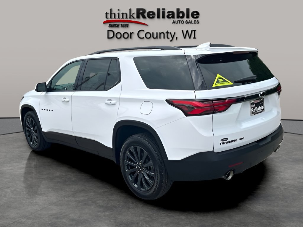 Used 2023 Chevrolet Traverse RS AWD/4WD image 3