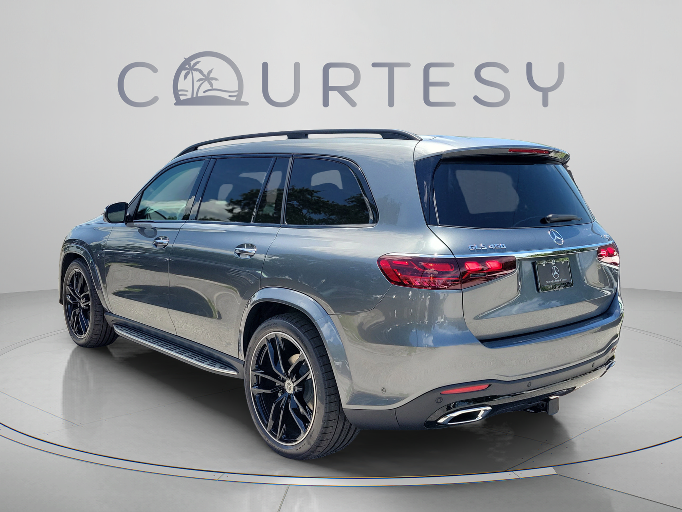 New 2026 Mercedes-Benz GLS 450 4MATIC image 2