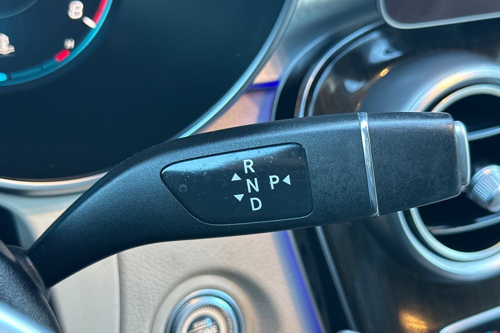 Used 2020 Mercedes-Benz GLC 300 4MATIC image 21