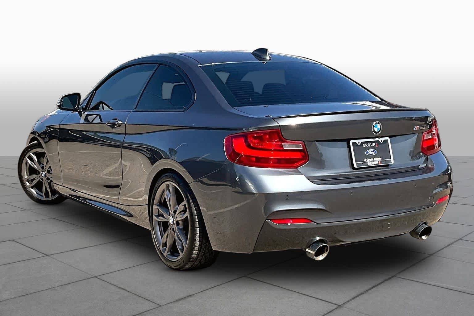Used 2015 BMW M235i Coupe RWD image 12