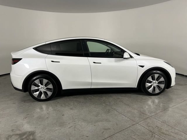 Used 2021 Tesla Model Y Long Range AWD/4WD image 9