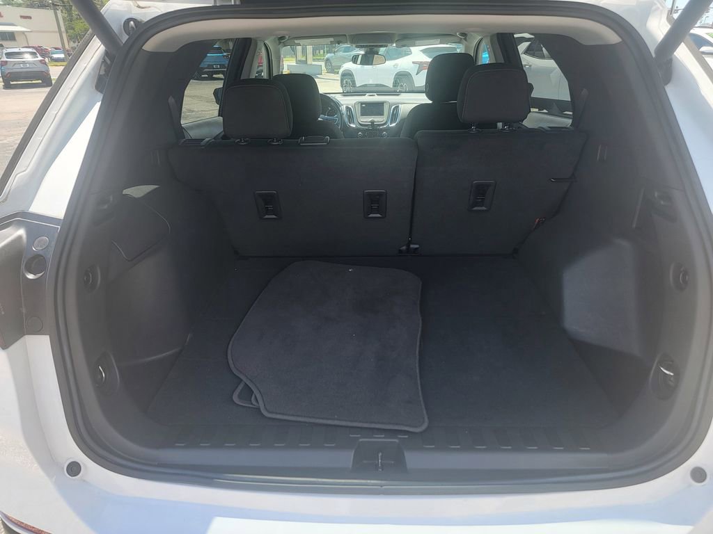 Used 2022 Chevrolet Equinox LT FWD image 10