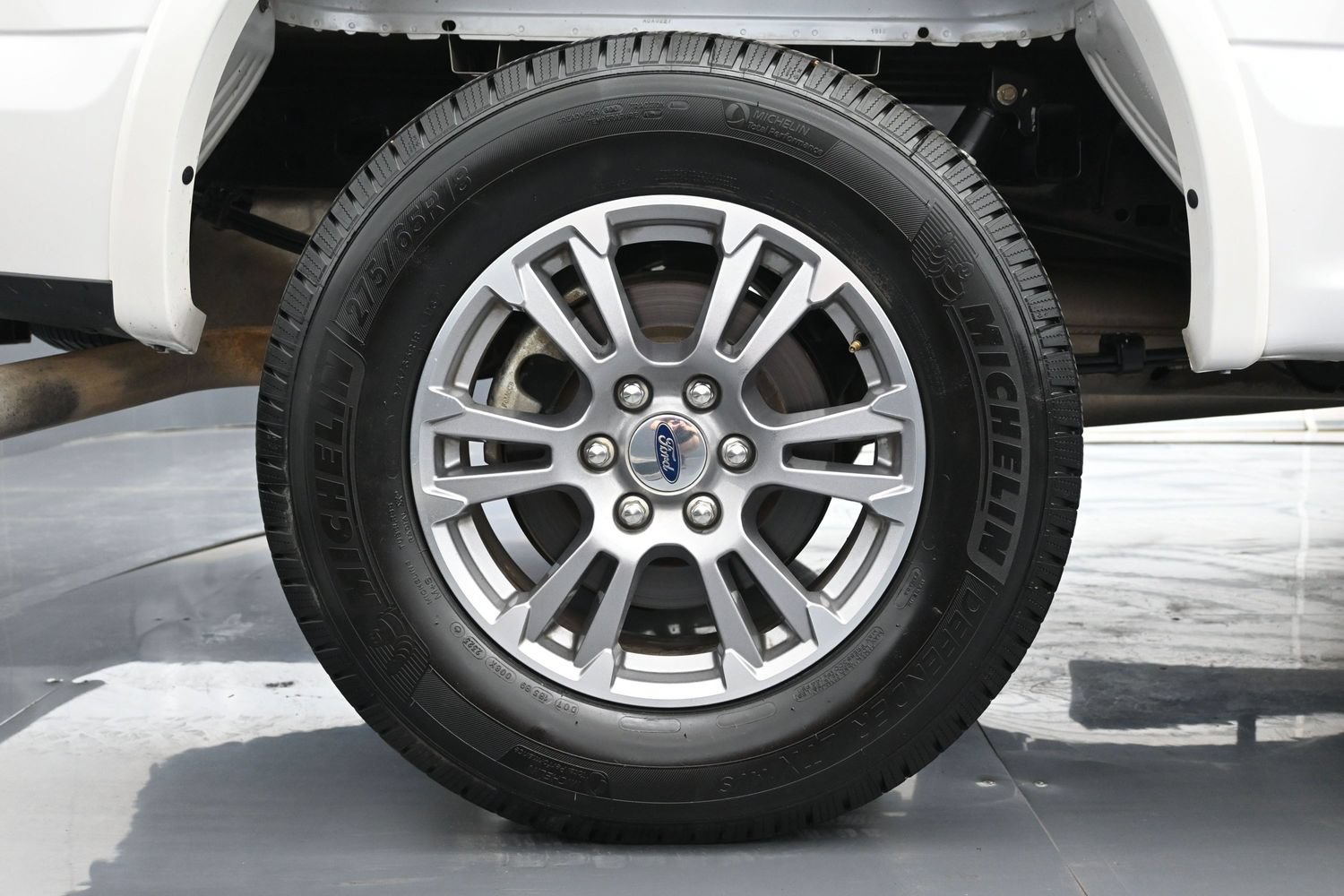 Used 2019 Ford F150 Lariat w/ Trailer Tow Package AWD/4WD image 18