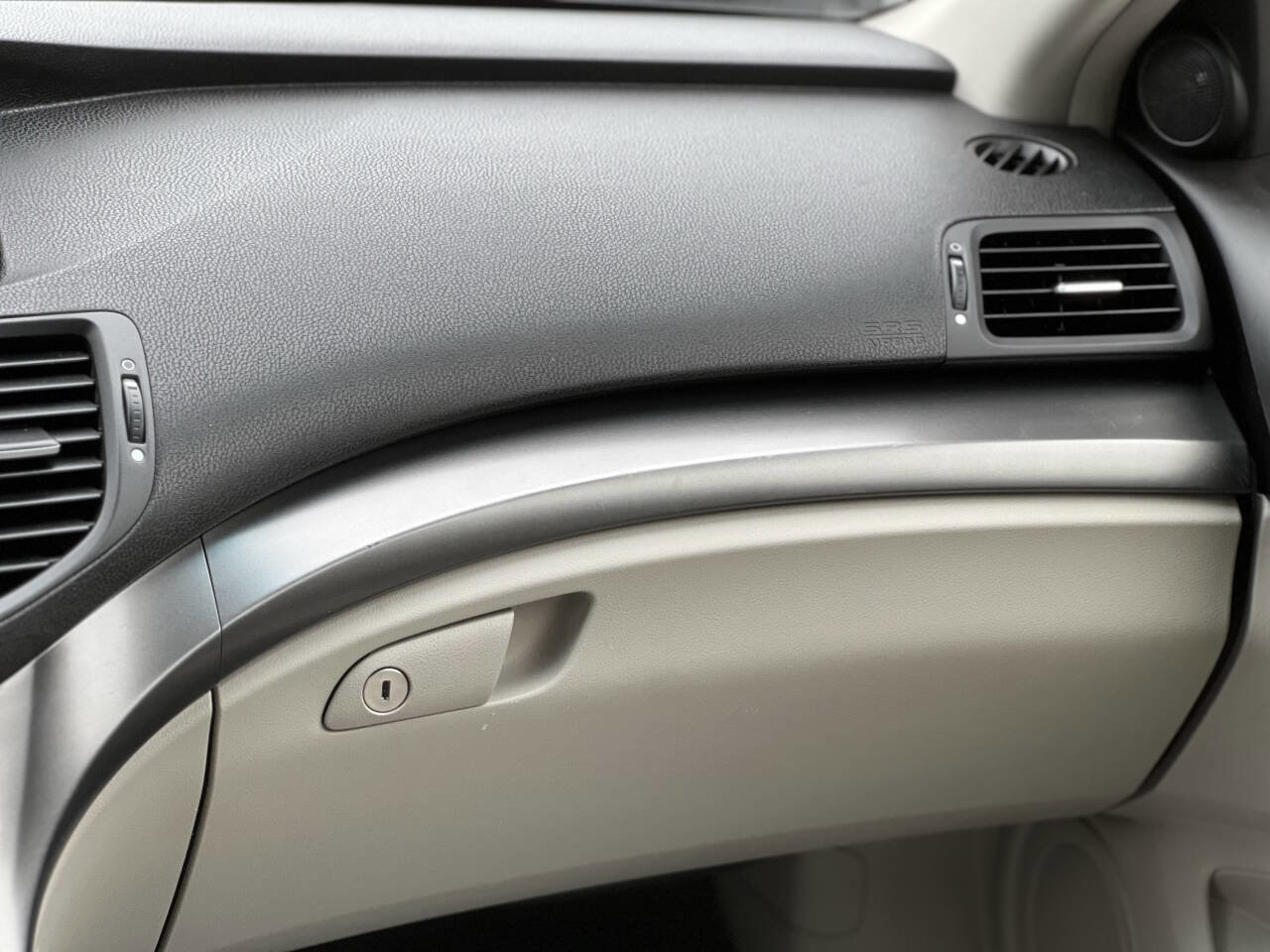 Used 2011 Acura TSX Sedan image 30